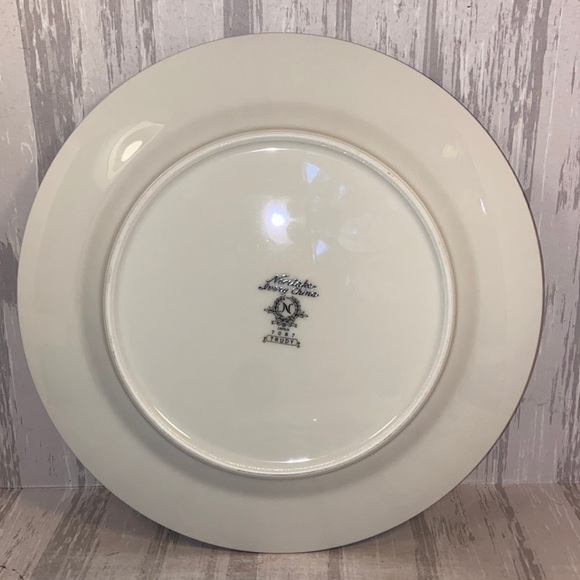 8 Noritake TRUDY Salad and Dessert CC Plate 7087 Ivory China Dinnerware - Picture 3 of 5